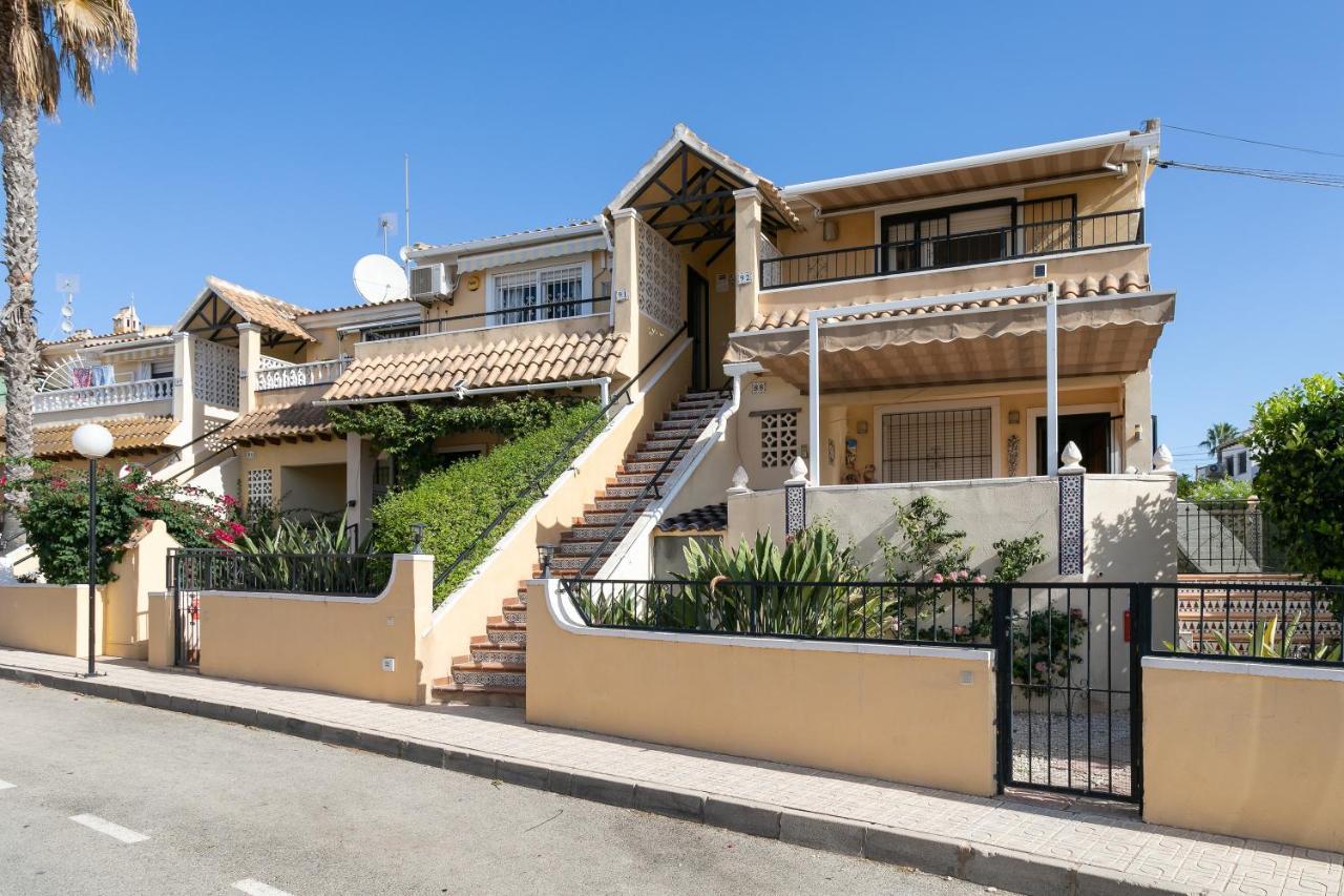 Heads 2 Holiday Homes Apartment فيلا مارتن المظهر الخارجي الصورة